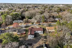 465 Rocky Creek Dr, Roswell, GA 30075 - Photo 42