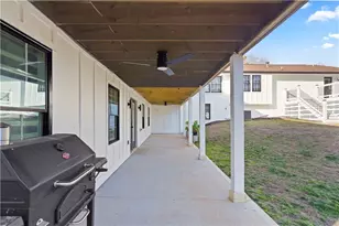 465 Rocky Creek Dr, Roswell, GA 30075 - Photo 32