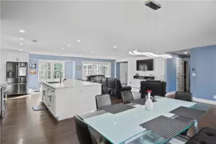 465 Rocky Creek Dr, Roswell, GA 30075 - Photo 4