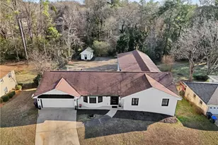 465 Rocky Creek Dr, Roswell, GA 30075 - Photo 48