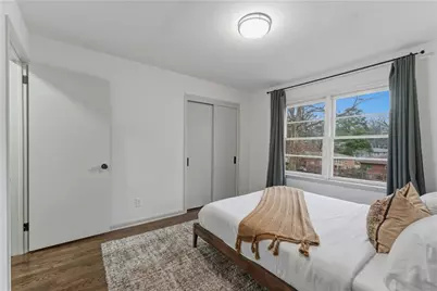 2393 Lilla Circle SW, Atlanta, GA 30310 - Photo 22