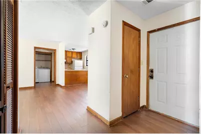 355 Santa Fe Trail, Ellenwood, GA 30294 - Photo 4