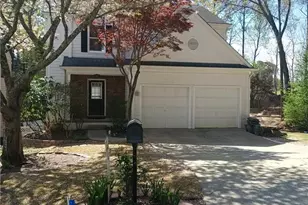 2572 Pembrooke Way, Lawrenceville, GA 30044 - Photo 1