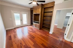 2700 Pine Tree Road NE, Atlanta, GA 30324 - Photo 6