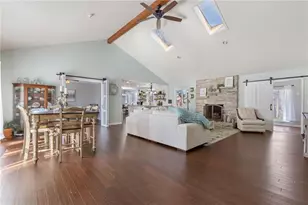 1721 Sierra Dr, Marietta, GA 30062 - Photo 6