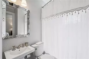 3905 Peachtree Dunwoody Rd NE, Atlanta, GA 30342 - Photo 28