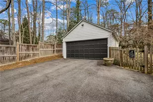 3905 Peachtree Dunwoody Rd NE, Atlanta, GA 30342 - Photo 52