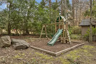 3905 Peachtree Dunwoody Rd NE, Atlanta, GA 30342 - Photo 40