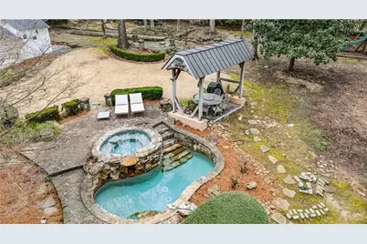 3905 Peachtree Dunwoody Road NE, Atlanta, GA 30342 - Photo 36