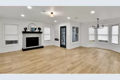 8051 Woodlake Drive, Riverdale, GA 30274 - Photo 8