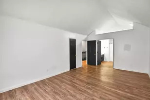 8051 Woodlake Dr, Riverdale, GA 30274 - Photo 28