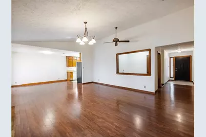 1805 Danielle Place, Lawrenceville, GA 30043 - Photo 4