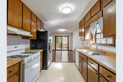 1805 Danielle Place, Lawrenceville, GA 30043 - Photo 12