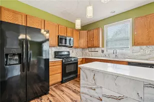 119 Silver Arrow Cir, Austell, GA 30168 - Photo 10