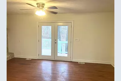 8510 Lynn Drive, Gainesville, GA 30506 - Photo 12