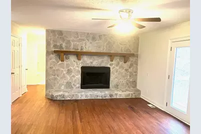 8510 Lynn Drive, Gainesville, GA 30506 - Photo 8