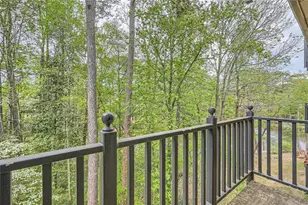 28311 Plantation Dr NE, Atlanta, GA 30324 - Photo 12