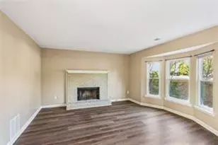 1559 Cedar Bluff Trail, Marietta, GA 30062 - Photo 4