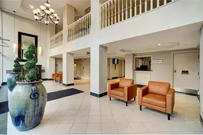 2479 Peachtree Road NE #1117, Atlanta, GA 30305 - Photo 2