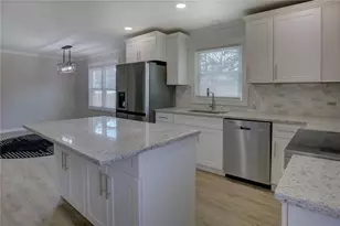 1771 Poplar St SE, Conyers, GA 30013 - Photo 12