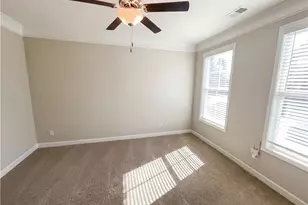 73 Hedges St SE, Marietta, GA 30008 - Photo 8