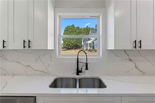 105 Windsong Dr, Stockbridge, GA 30281 - Photo 8