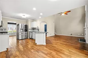 1016 Elsberry Dr, Woodstock, GA 30189 - Photo 14