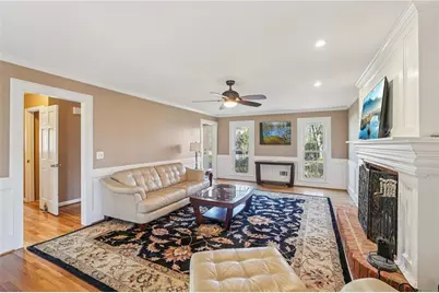 3310 Danielle Way, Suwanee, GA 30024 - Photo 10