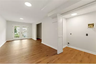 1586 Lucelle Avenue, Stone Mountain, GA 30087 - Photo 8