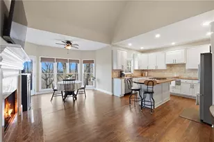 2595 Highland Pointe Dr, Cumming, GA 30041 - Photo 12