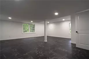 69 N Hearn Rd, Ellenwood, GA 30294 - Photo 16