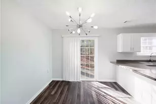 5539 Pineridge Ct, Forest Park, GA 30297 - Photo 10