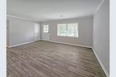 8438 Stonewall Jackson Drive, Jonesboro, GA 30238 - Photo 4