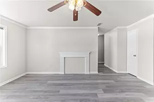 121 Mark Twain Cir, Athens, GA 30605 - Photo 4