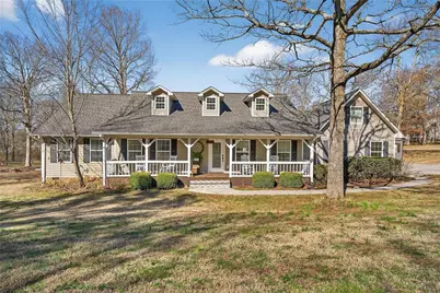 165 Richland Street, Calhoun, GA 30701 - Photo 2