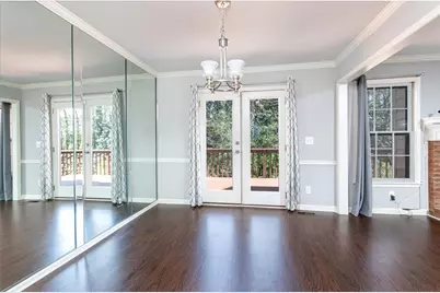 2585 Salem Crossing, Tucker, GA 30084 - Photo 6