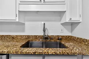 6520 Roswell Rd, Atlanta, GA 30328 - Photo 8