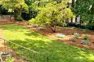 2356 Valley View Dr, Smyrna, GA 30080 - Photo 12