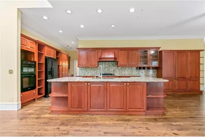 430 W Wesley Road NW, Atlanta, GA 30305 - Photo 2