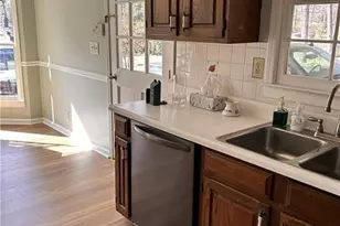 1524 Carlton Ave, Stone Mountain, GA 30087 - Photo 10