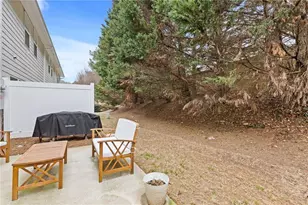 2361 Heritage Park Circle NW, Kennesaw, GA 30144 - Photo 6