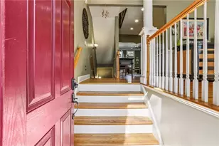 1454 Wembley Ct NE, Atlanta, GA 30329 - Photo 4