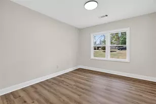 2387 Timber Ridge Ct, Decatur, GA 30032 - Photo 10