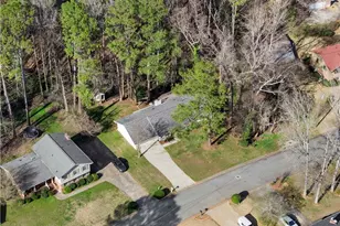 566 Sugar Valley Ln SE, Conyers, GA 30094 - Photo 26