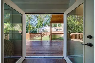 1761 Stokes Avenue SW, Atlanta, GA 30310 - Photo 46