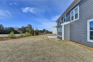 611 Sugar Pr Bnd, Lawrenceville, GA 30045 - Photo 6