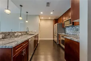 2795 Peachtree Rd NE, Atlanta, GA 30305 - Photo 10