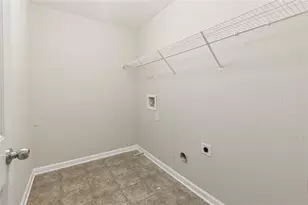 2429 Capella Cir SW, Atlanta, GA 30331 - Photo 16