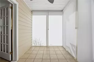 516 Stillwood Dr, Gainesville, GA 30501 - Photo 8