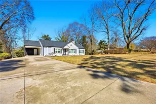 516 Stillwood Dr, Gainesville, GA 30501 - Photo 2